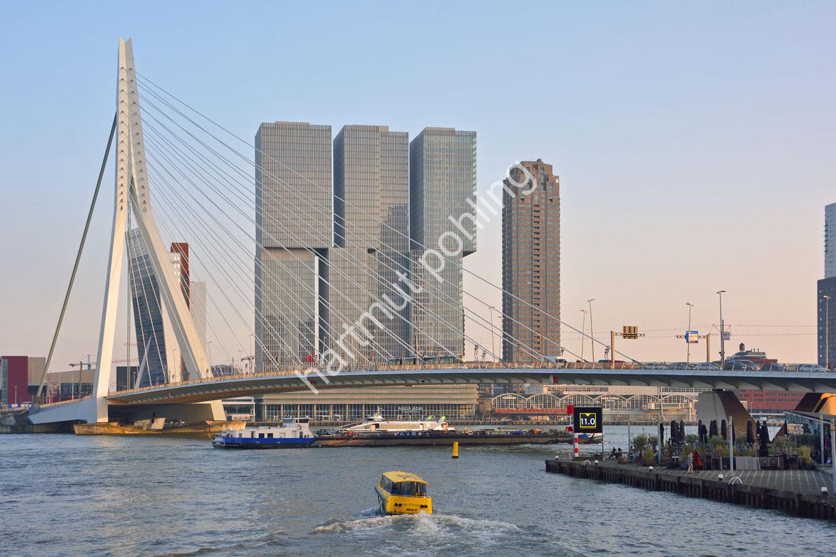 KOOLHAAS-REM-DE-ROTTERDAM09