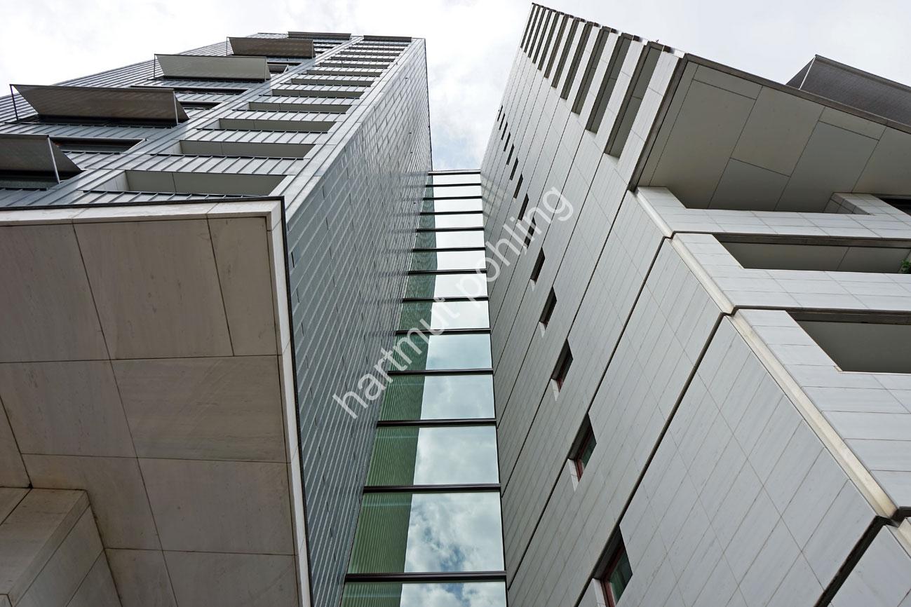 SIZA-ALVARO-TOREN-VAN-SIZA06