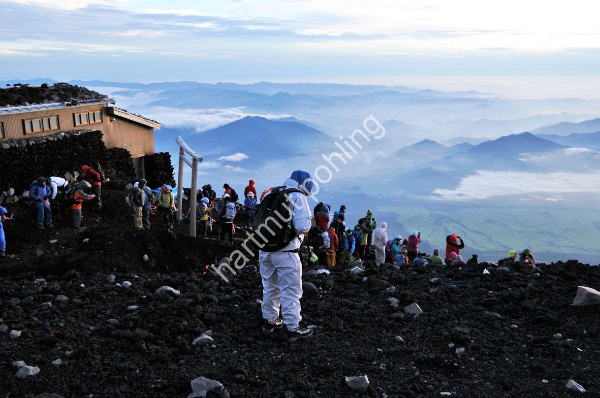 JAPAN-LANDSCAPE-FUJISAN-CLIMBING37