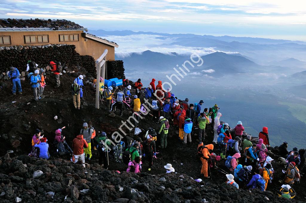 JAPAN-LANDSCAPE-FUJISAN-CLIMBING38