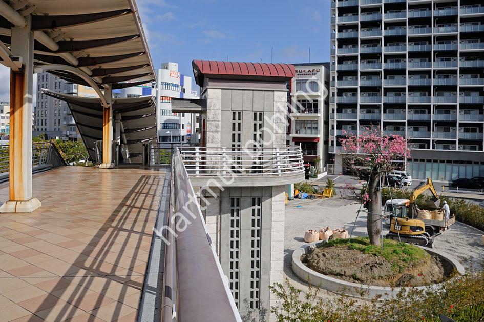 JAPAN-STADT-NAHA-YUI-RAIL-STATION