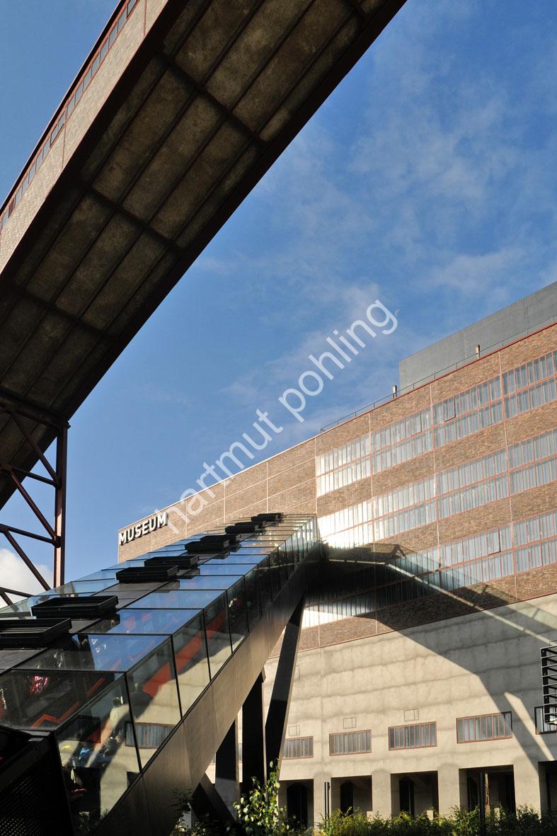 KOOLHAAS-REM-RUHR-MUSEUM-ESSEN04