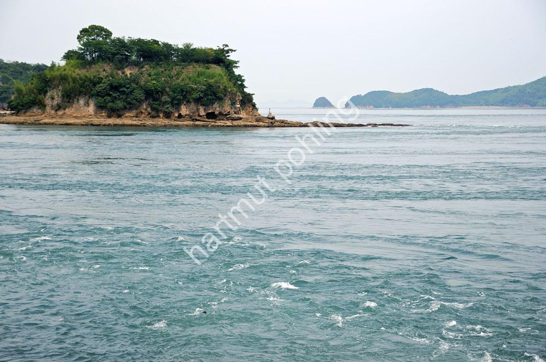 JAPAN-TRAVEL-SHIMANAMI-KAIDO07-OSHIMA02
