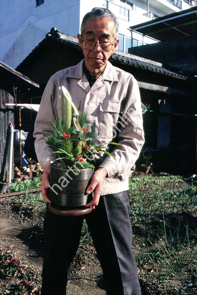 JAPAN-TRADITION-NEW-YEAR-KADOMATSU06