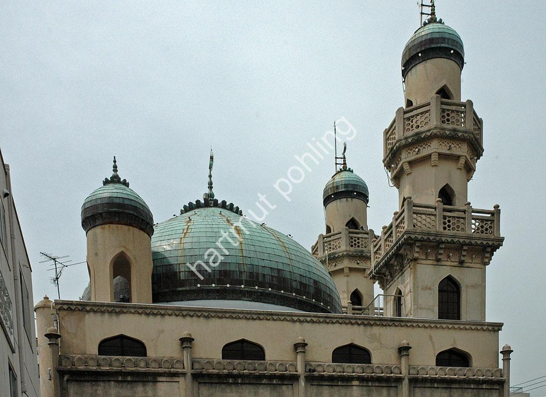 SVAGR-JAN-JOSEF-KOBE-MOSQUE03