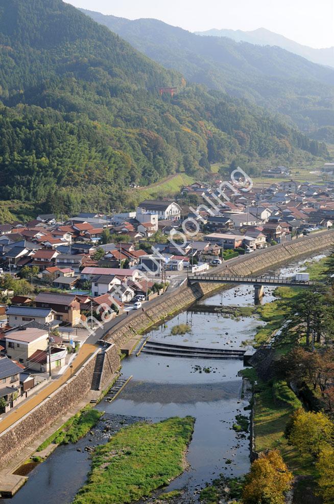 JAPAN-STADT-TSUWANO-BIRDS-EYE-VIEW02