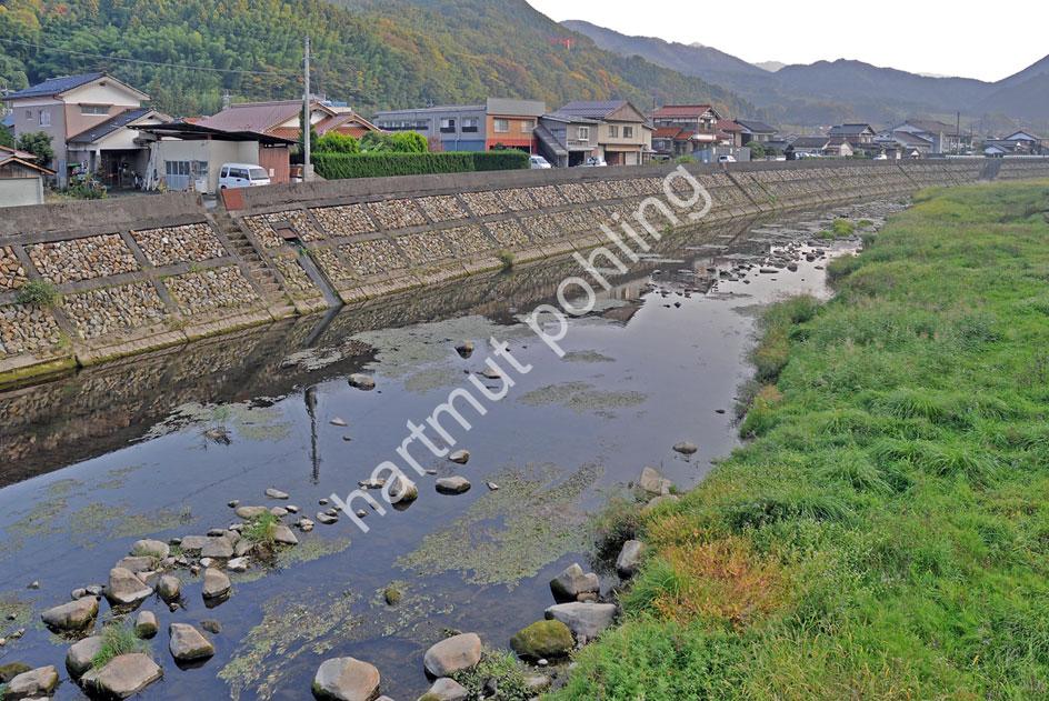 JAPAN-STADT-TSUWANO-RIVER05