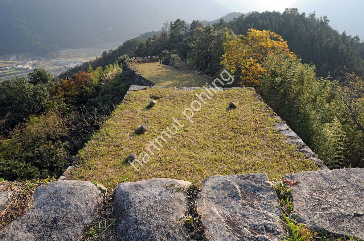JAPANESE-CASTLE-TSUWANO-JOU05