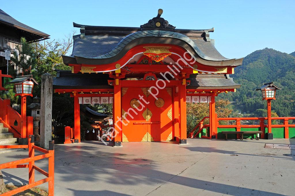 JAPANESE-SHRINE-TAIKODANI-INARI-JINJA04