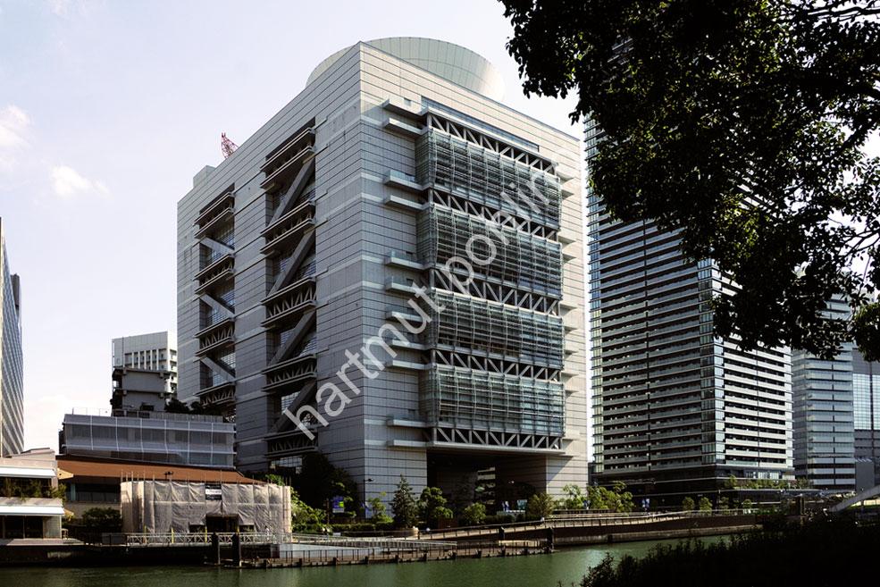 KUROKAWA-KISHO-GRAND-CUBE-OSAKA02