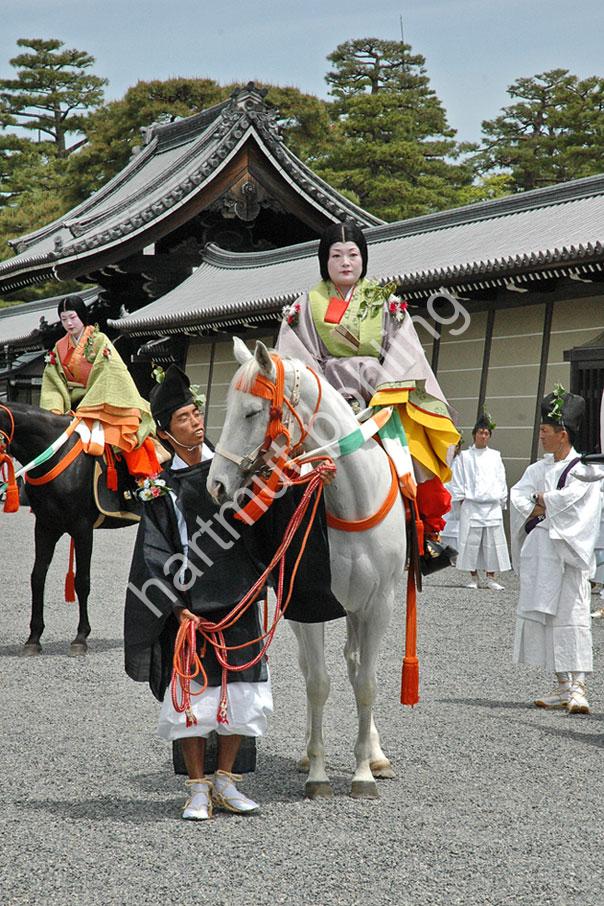 JAPAN-MATSURI-AOI16