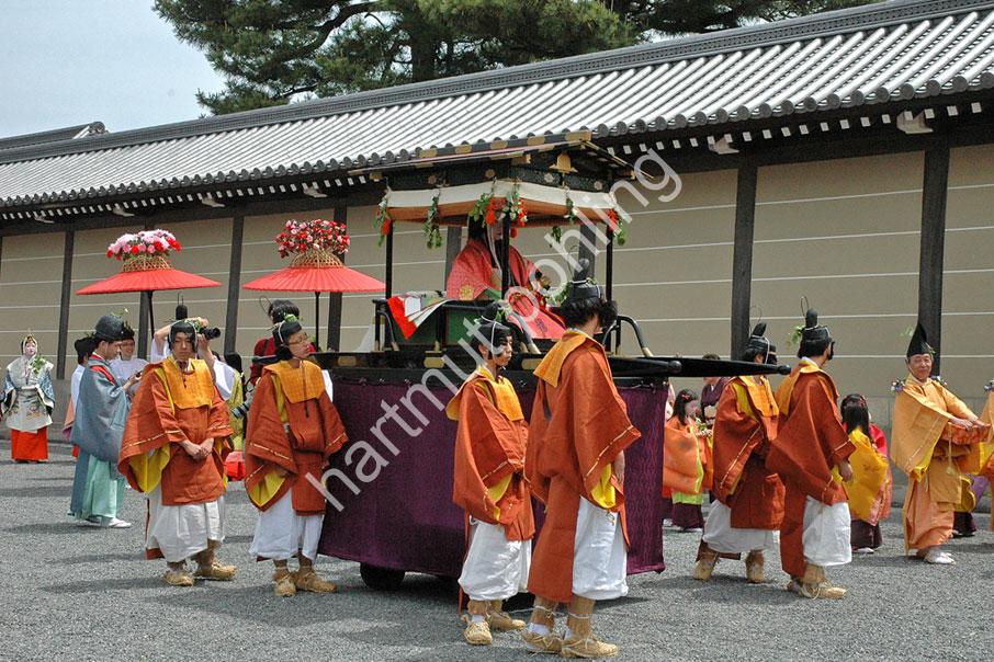 JAPAN-MATSURI-AOI31