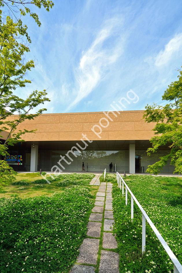 AOKI-JUN-KYOTO-MUNICIPAL-ART-MUSEUM-ANNEX03
