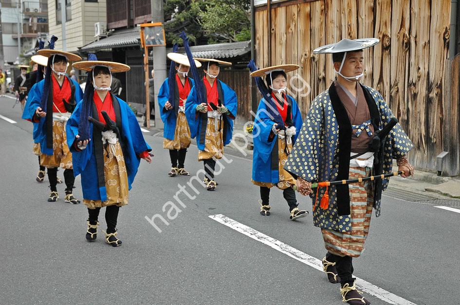 JAPAN-MATSURI-KUSATSU-SHUKUBA15