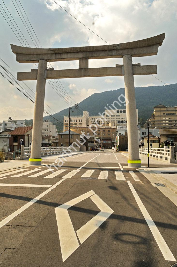 JAPAN-STADT-KOTOHIRA-TORII