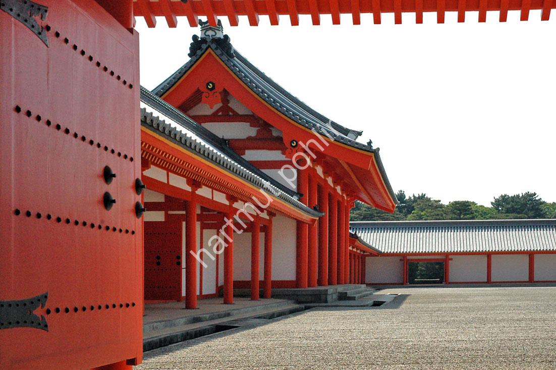 JAPANESE-PALACE-KYOTO-GOSHO-CORRIDOR-AROUND-SHISHINDEN03