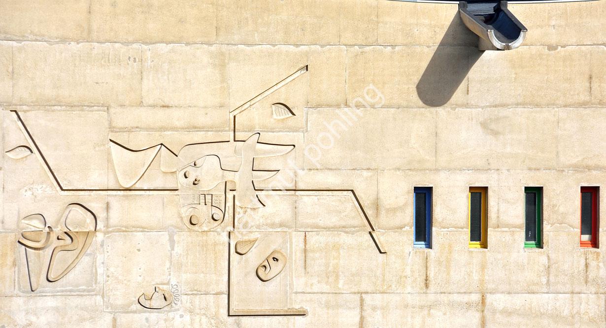 LE-CORBUSIER-MAISON-DE-LA-CULTURE-DE-FIRMINY-VERT02