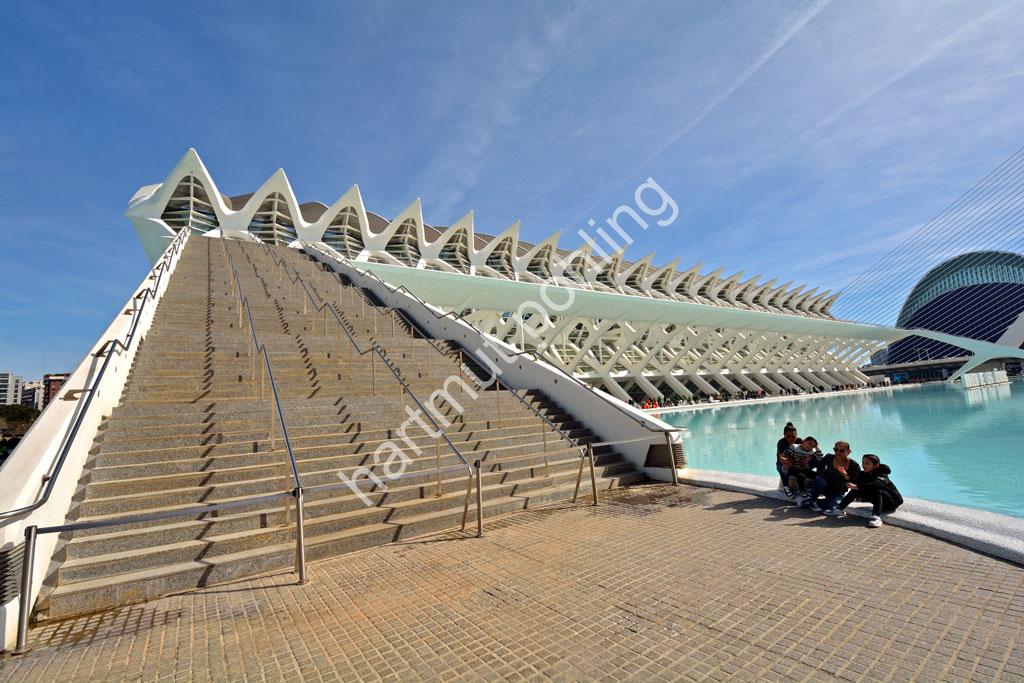 CALATRAVA-SANTIAGO-MUSEU-DE-LES-CIENCIES05