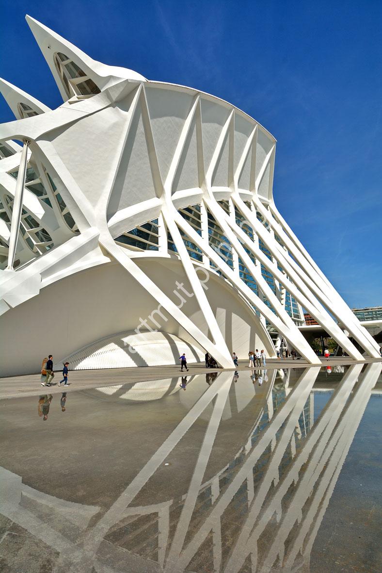 CALATRAVA-SANTIAGO-MUSEU-DE-LES-CIENCIES10