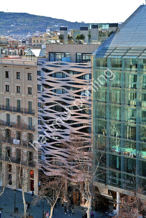 ITO-TOYOO-SUITES-AVENUE-BARCELONA02