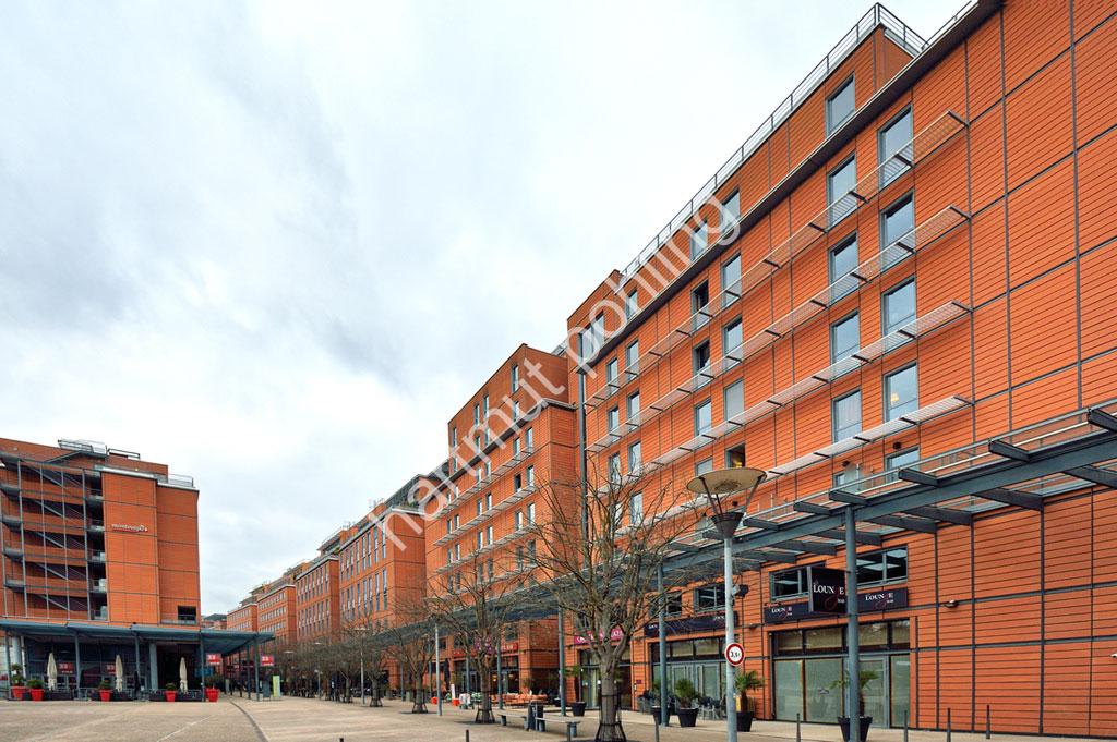 PIANO-RENZO-CROWN-PLAZA-HOTEL02