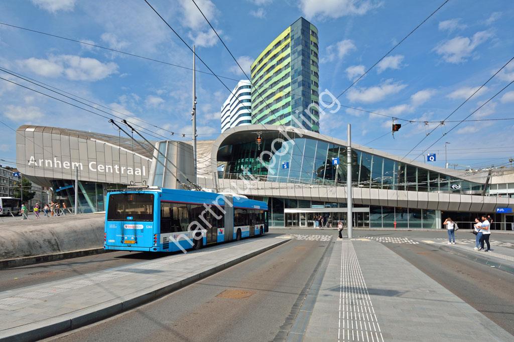 VAN-BERKEL-BEN-STATION-ARNHEM-CENTRAAL
