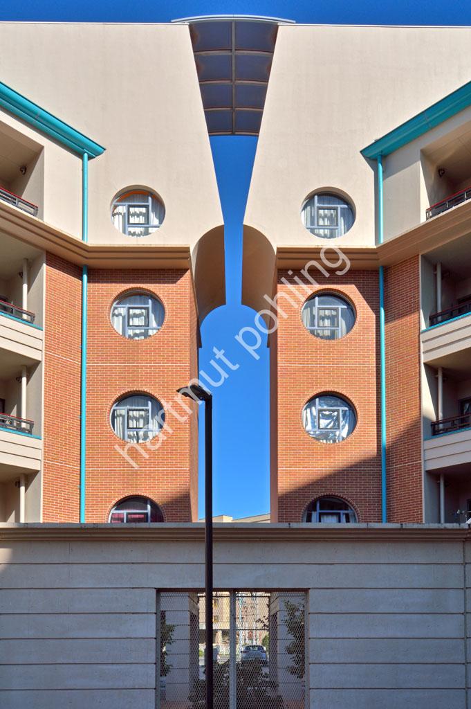 TUSQUETS-OSCAR-NEXUS-WORLD07