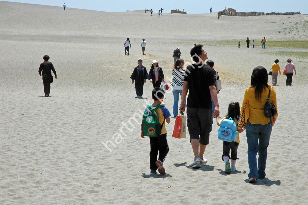 JAPAN-STADT-HAMAMATSU-NAKATAJIMA-SAND-DUNES