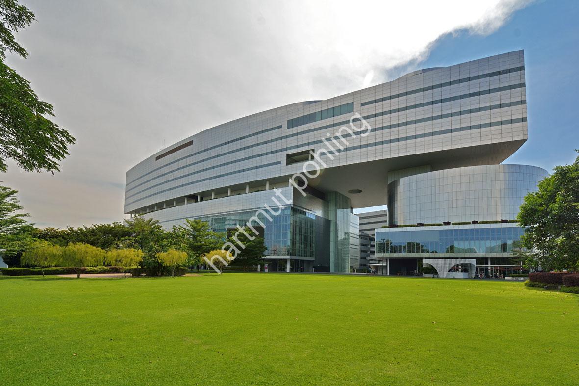 MAKI-FUMIHIKO-MEDIA-CORP-SINGAPORE