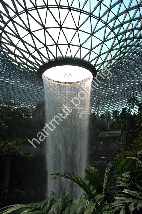 SAFDIE-MOSHE-JEWEL-CHANGI-AIRPORT-SINGAPORE09