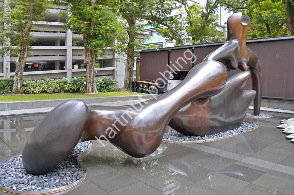 MOORE-HENRY-LARGE-RECLINING-FIGURE02