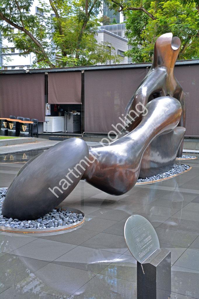 MOORE-HENRY-LARGE-RECLINING-FIGURE04