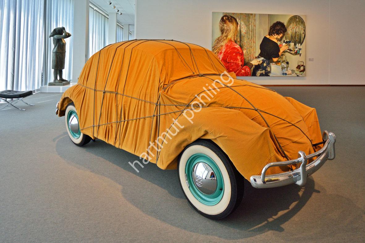 CHRISTO-WRAPPED-VOLKSWAGEN-BEETLE