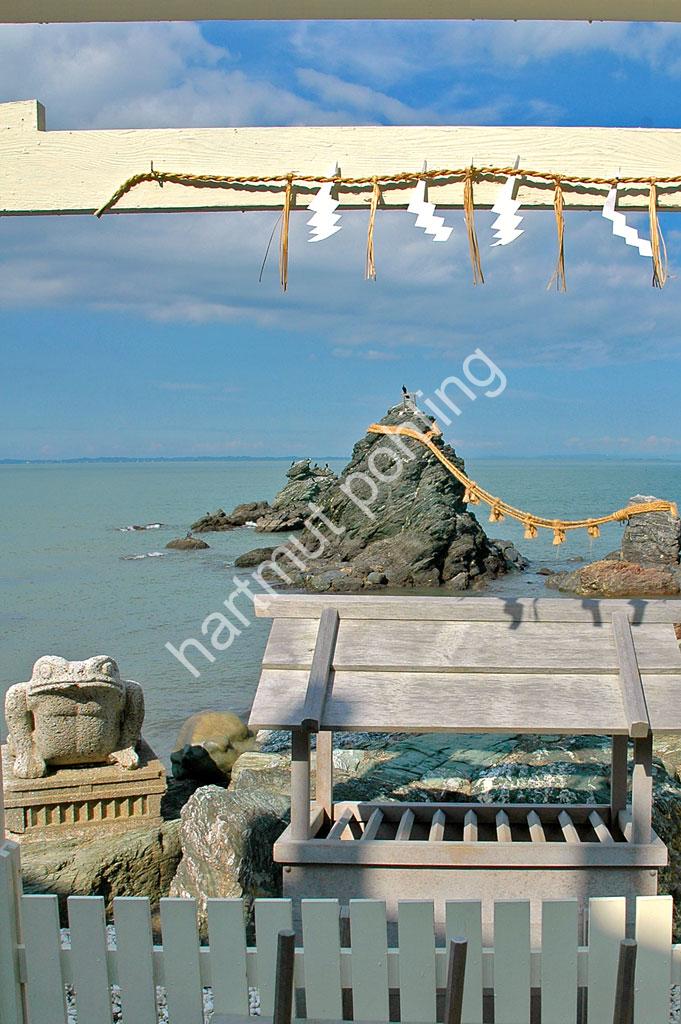 JAPAN-LANDSCAPE-MEOTO-IWA07