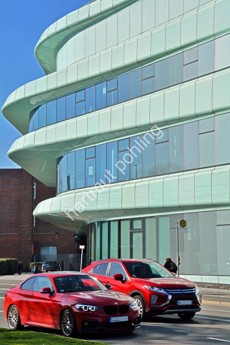 HADID-ZAHA-FRAUNHOFER-ISC-WUERZBURG02