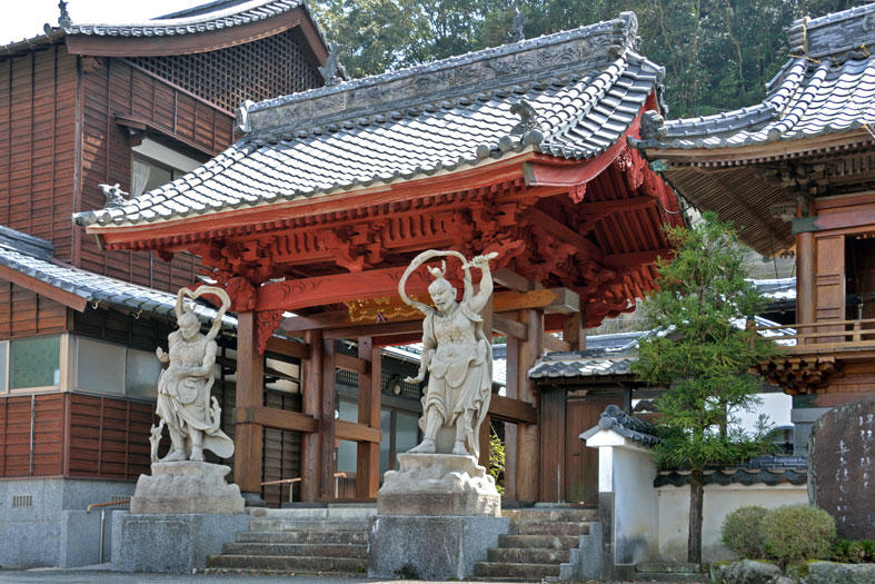 JAPAN-STADT-ARITA-KEIUN-TEMPLE02