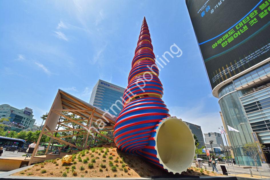 Public art von Claes Oldenburg in Seoul