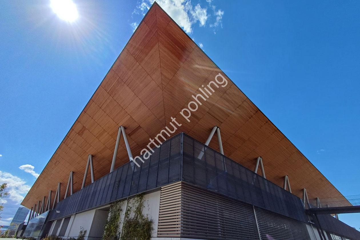 NIKKEN-SEKKEI-ARIAKE-GYMNASTICS-CENTRE03