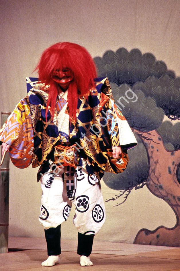 PERFORMING-ART-KYOGEN02