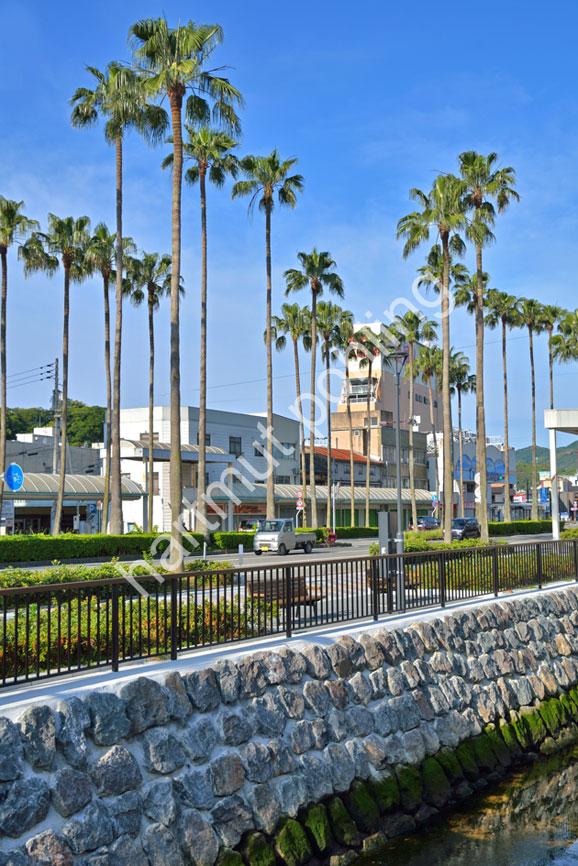 JAPAN-STADT-UWAJIMA-CITY-CENTER02